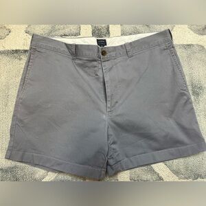 Jcrew size 36 men’s 5 inch inseam gray shorts